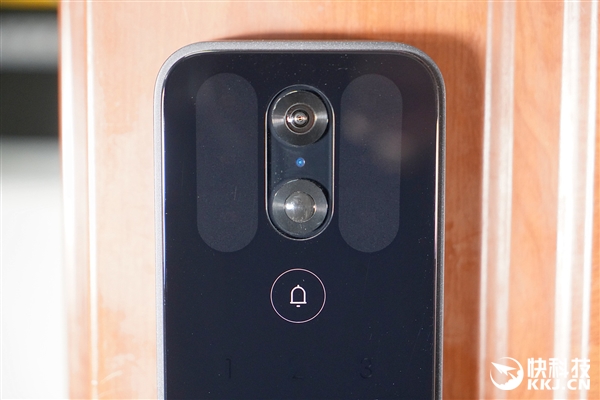 小米智能门锁Pro图赏：配备1080P高清摄像头